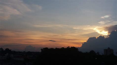 Tempo na quarta feira será de sol entre nuvens em todo o Acre Jornal