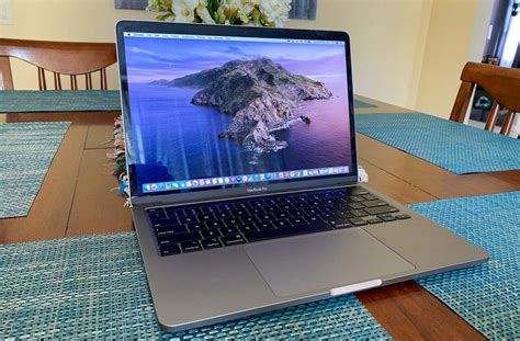 Apple Macbook Pro 13 Inch 2020 Review Toms Guide