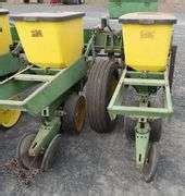 M 466 John Deere 6 Row Flex Corn Planter Pickett Auction Service