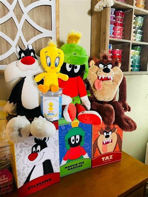 Looney Tunes Scentsy Buddies Collection Scentsy Wax