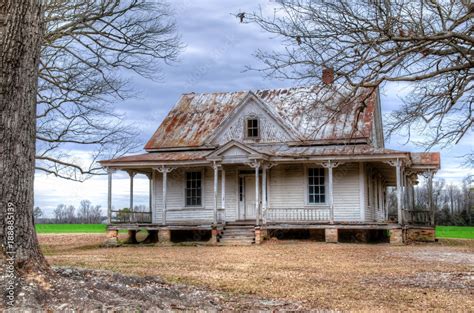 Old Southern Country House