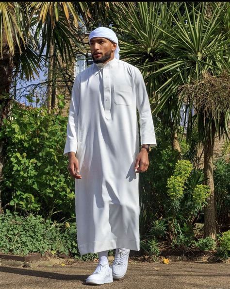 Pin On Men Islamic Fashion Men Muslim Men Clothing Arab Men Dress