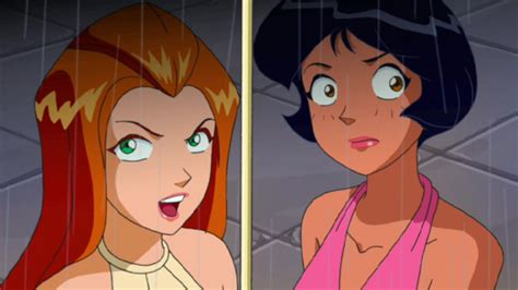 Totally Spies Caps On Twitter