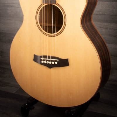 Tanglewood Evolution TVC XB Electro Acoustic Guitar Reverb UK