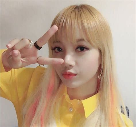 Blackpinks Lisa Sets A Record For Female K Pop Artists On Billboards