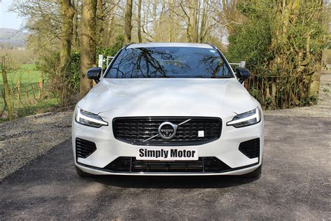 Review Volvo V60 T8 Awd Polestar Engineered Simply Motor