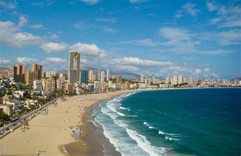 Qu Ver Hacer Y Vivir En Benidorm El Destino M S Vibrante De La Costa