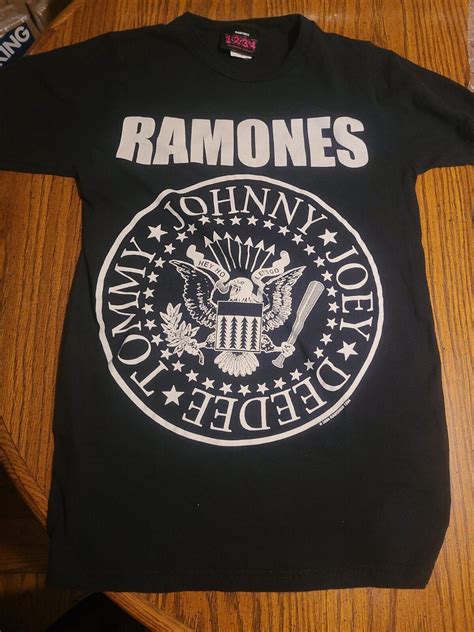 Ramones Vintage T Shirt Gem