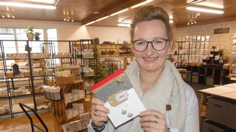 Bastelshop Aus Assel Ist Weltweit Mit Stempeln Und Stanzen Erfolgreich