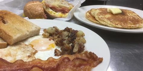 Best Breakfast in Easton - Start Your Day Right