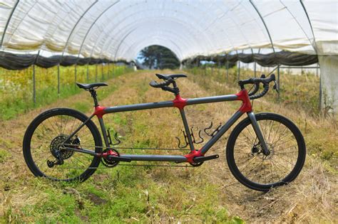 Dragonfly Pro Tandem Calfee Design