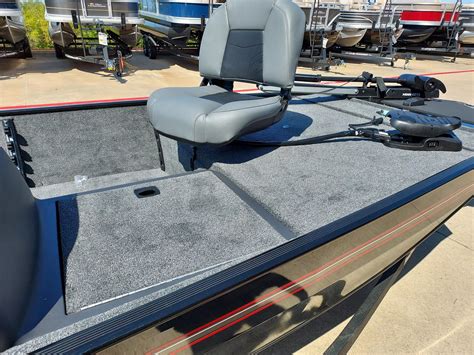 New 2024 Tracker Bass Tracker Classic Xl 75002 Allen Boat Trader