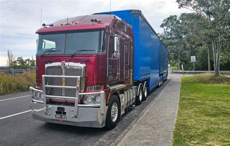 Sleeping In The Kenworth K220 On The Road Fleet HV News