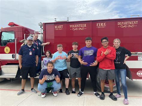 Mart Vfd Visits Mhs Mart Isd