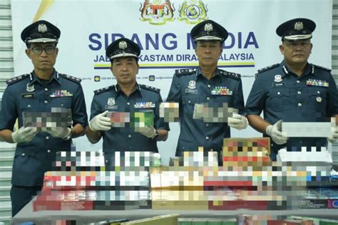 Rokok Seludup Bernilai Rm Juta Dirampas Utusan Malaysia