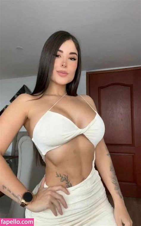 Amara Grayson Amaragrayson Marmarbear Nude Leaked OnlyFans Photo