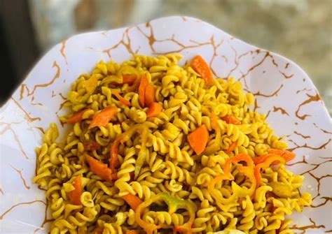 Macaroni Jollof With Carrots And Egg Recipe By Euphorias Spot Cookpad