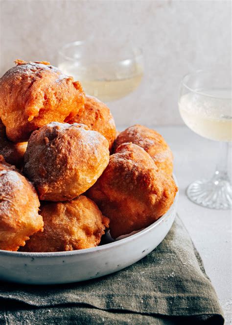 Zelf Oliebollen Bakken Makkelijk Oliebollen Recept Uit Paulines Keuken