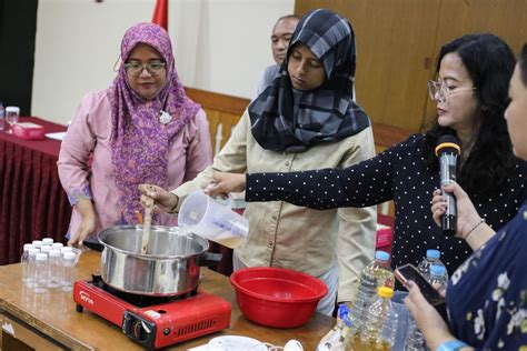 Foto Bimtek Pengembangan Ide Kreatif Dan Inovatif Pada Kegiatan Bank