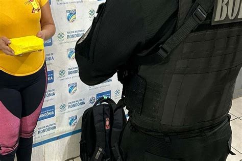 Bope Prende Passageira De Nibus Transportando Coca Na Na Br