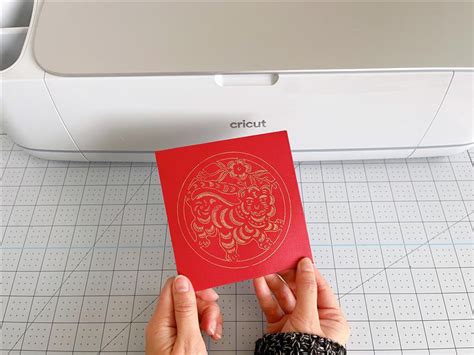 How to make DIY red envelopes for Lunar New Year – Cricut