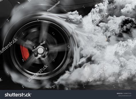 16,225 Car Tire Smoke Images, Stock Photos & Vectors | Shutterstock