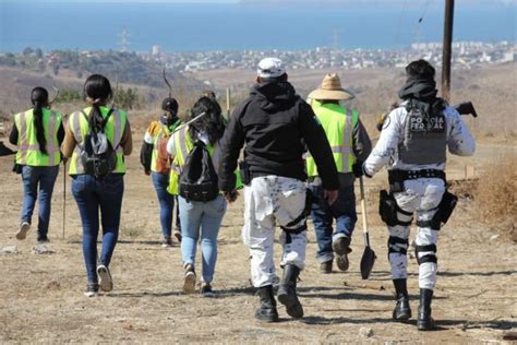 Busca colectivo a más de 80 desaparecidos en Rosarito BC Directo