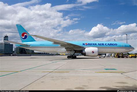 Hl Korean Air Boeing Fb Photo By Sebastian Schreibmaier Id