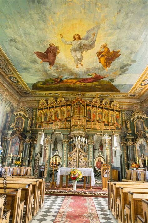 Foto De Iglesia De San Nicolas Y San Juan Bautista Catolica Griega