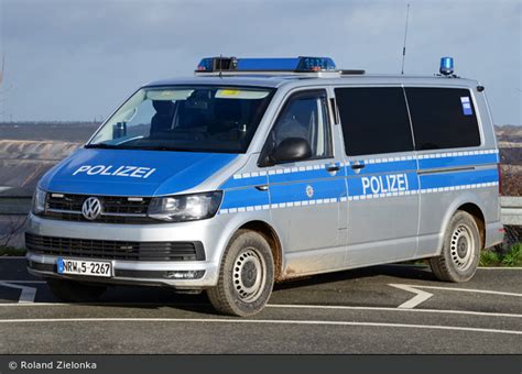 Einsatzfahrzeug NRW5 2267 VW T6 HGruKw BOS Fahrzeuge