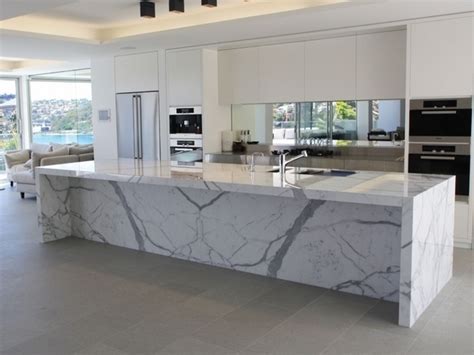 Amazing kitchen designs with Calacatta marble kitchen countertops