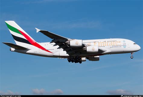 A6 Eez Emirates Airbus A380 861 Photo By Jan Seba Id 1064034