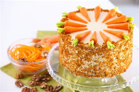 Creative Ideas for Decorating a Carrot Cake | LoveToKnow