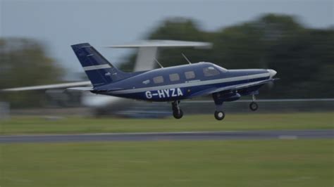 World's first hydrogen-powered commercial aircraft takes to the skies ...