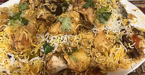 Eid Special Chicken Biryani Recipe By Sarvat Hanif Cookpad