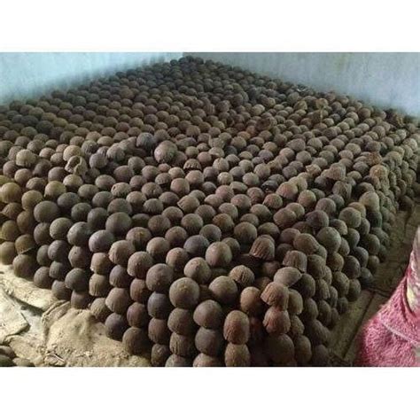 SRP Ball Palm Jaggery Karupatti Shape Round Organic At Rs 280 Kg In