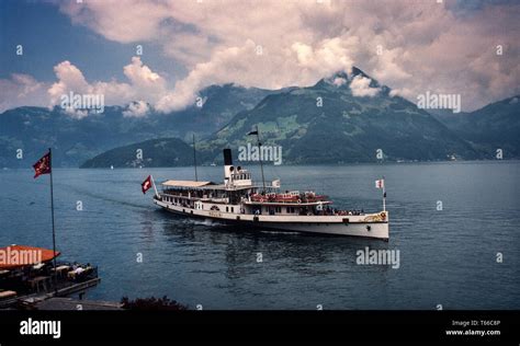 Beckenried Port Stockfotos Und Bilder Kaufen Alamy