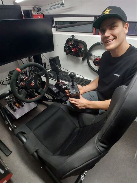 SIMAGIC JOINS FORMULA DRIFT AS OFFICIAL SIM RACING EQUIPMENT SUPPLIER