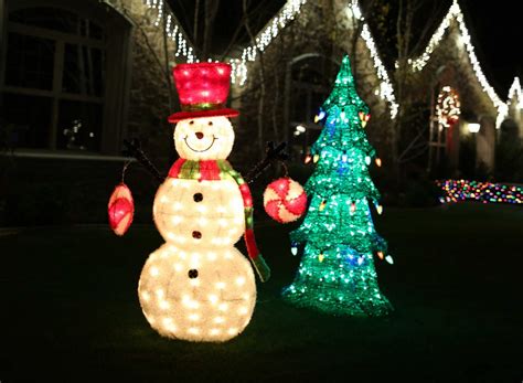 Lawn Decorations | Christmas Lawn Decorations from The Light Guys