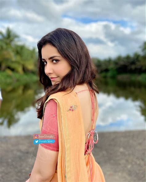 Raashi Khanna Actress Bonito Beautiful Girl Cute Rashi Khanna