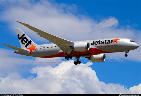 VH VKG Jetstar Airways Boeing 787 8 Dreamliner Photo By Victor Pody