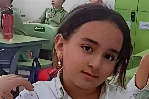 Criança eletrocutada aos 7 anos em fonte após fio elétrico tocar na água