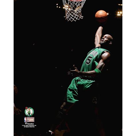 Lebron James Dunk On Kevin Garnett