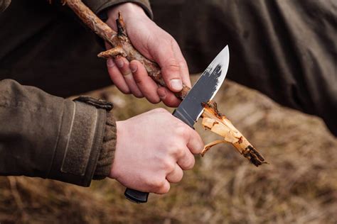 Bushcraft Kunst des Überlebens in der Wildnis Campingkultur