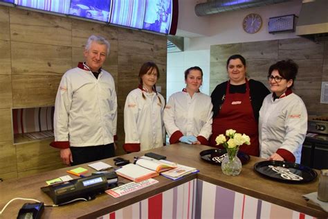 Magda Gessler w Żninie Chicken Go po Kuchennych Rewolucjach zdjęcia