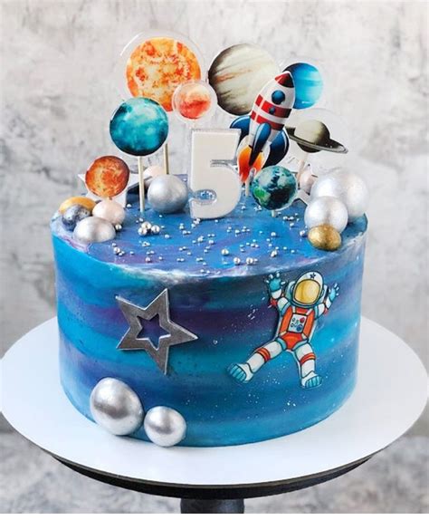 15 Amazing Space Themed Birthday Cake Ideas Out Of This World Artofit