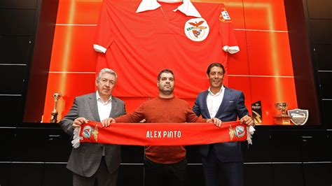 Alex Pinto O Novo Treinador De Futsal Feminino Do Benfica Futsal