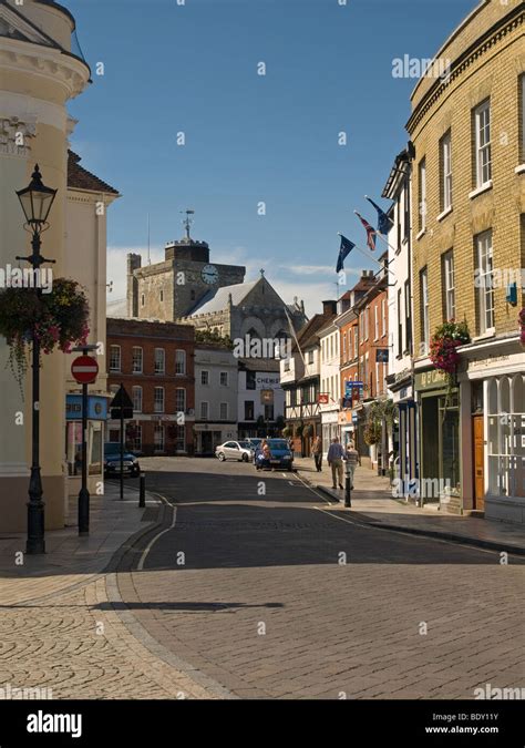 Romsey Hampshire Hi Res Stock Photography And Images Alamy