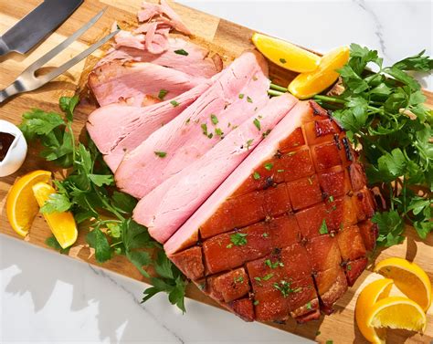 Holiday-Perfect Baked Glazed Ham Recipe | SideChef