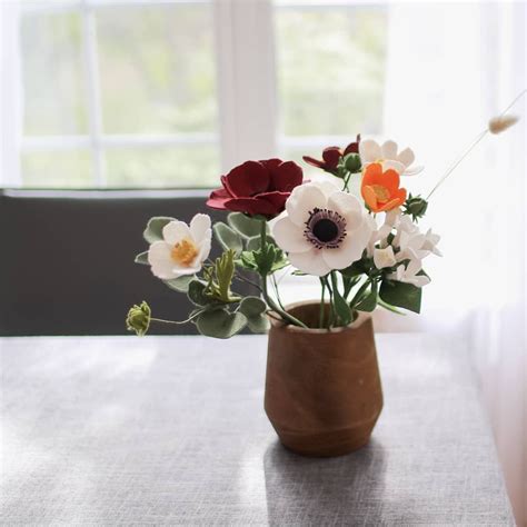 10 Beautiful Fall Floral Arrangements to Add Color to Your Home Decor